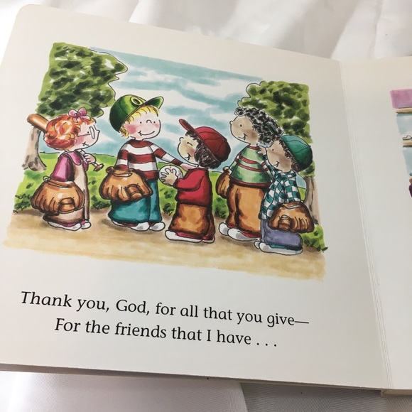 Thank You God children’s book. Board book preowned. Beautiful illustrations - Picture 3 of 5